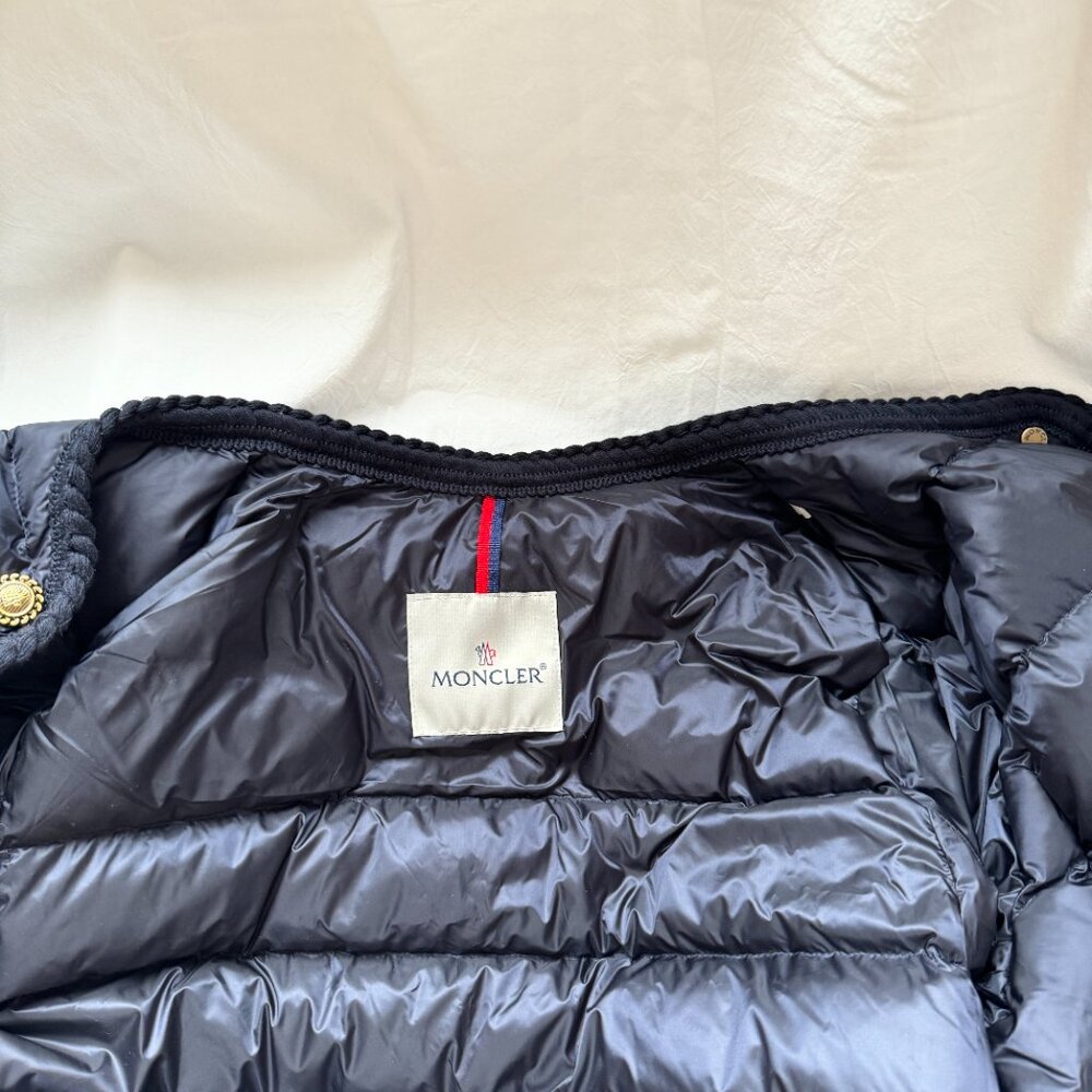 Moncler  Aristeo Short Down Jacket - Picture 14 of 15